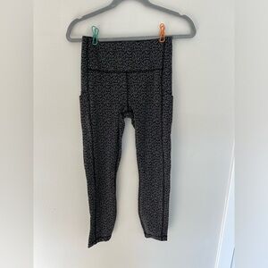 Athleta Patterned 7/8 Leggings